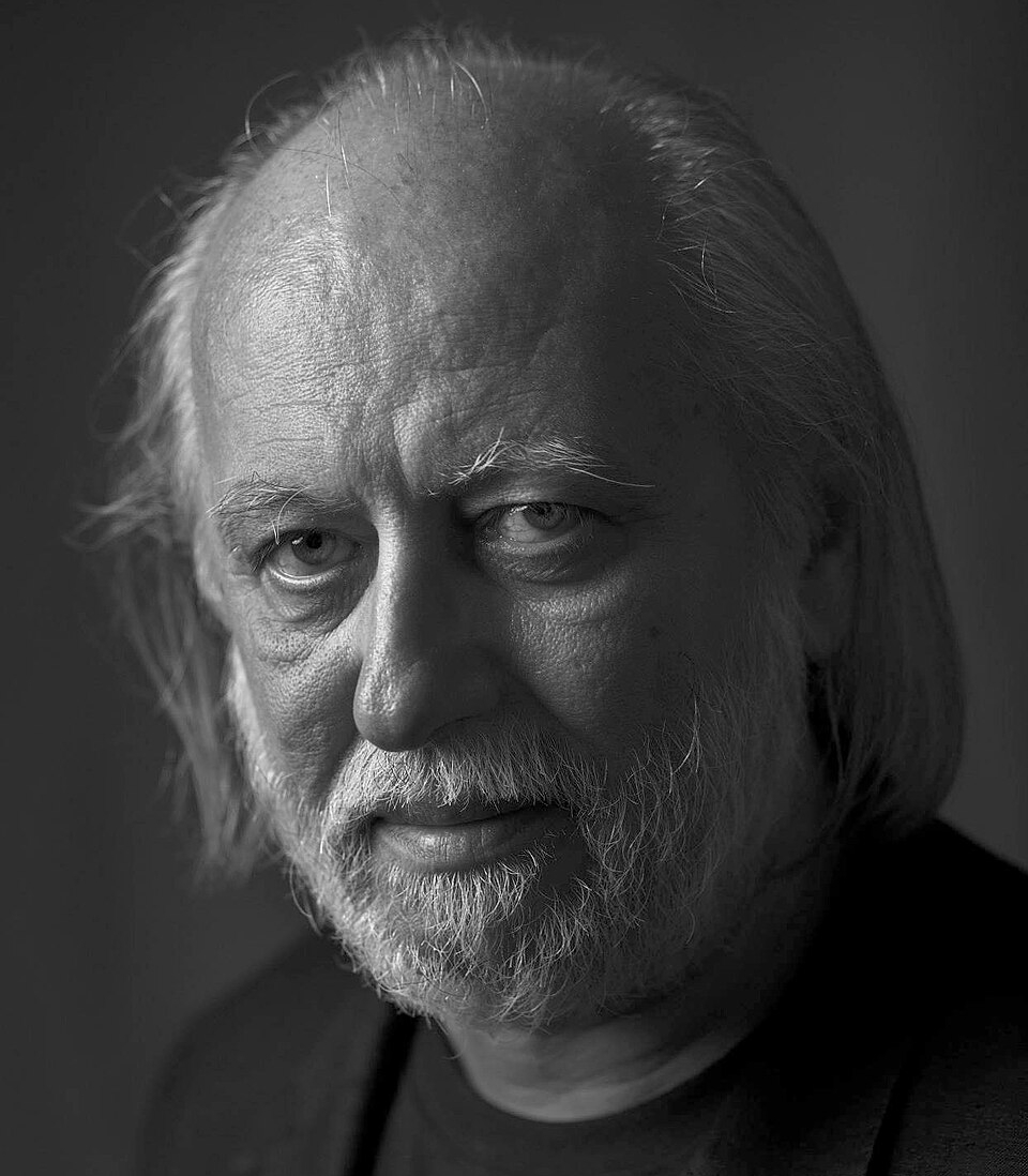 Platós teherautó járja majd Budapest utcáit a Nobel-díj-átadó napján